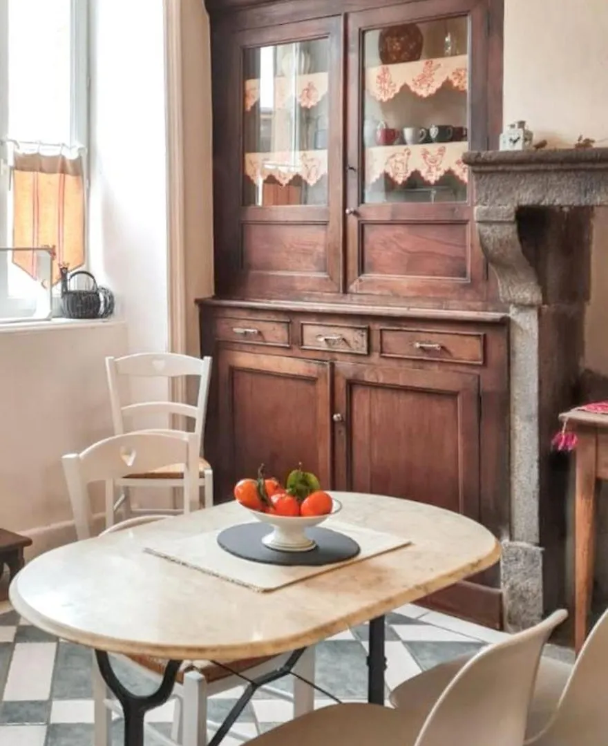 Maison Charmante A Mauzun Avec Jardin Et Patio Fleuri 0*,